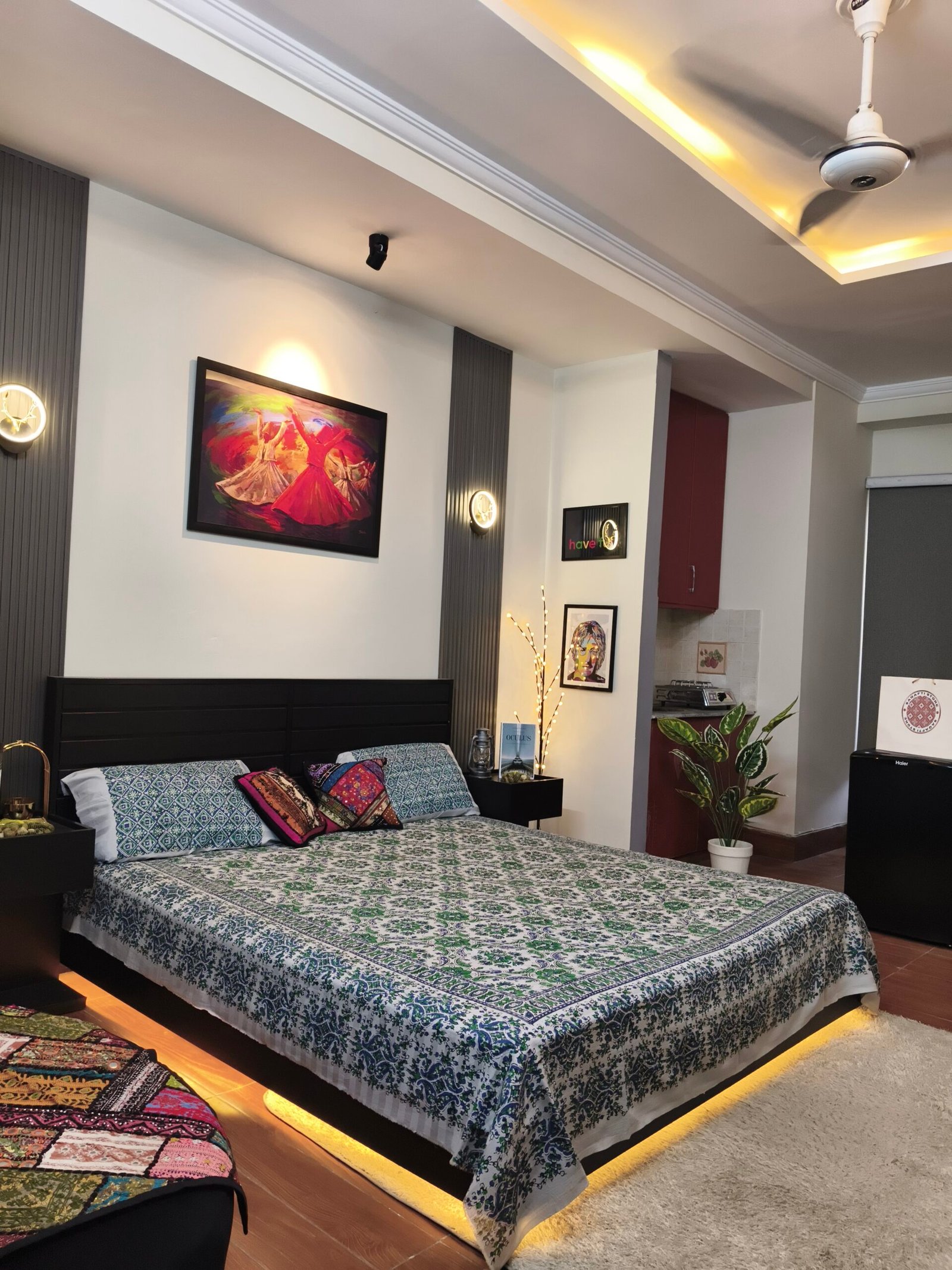 Rang-e-Bahar – Handcrafted Block Printed Bedsheet Set - Image 3