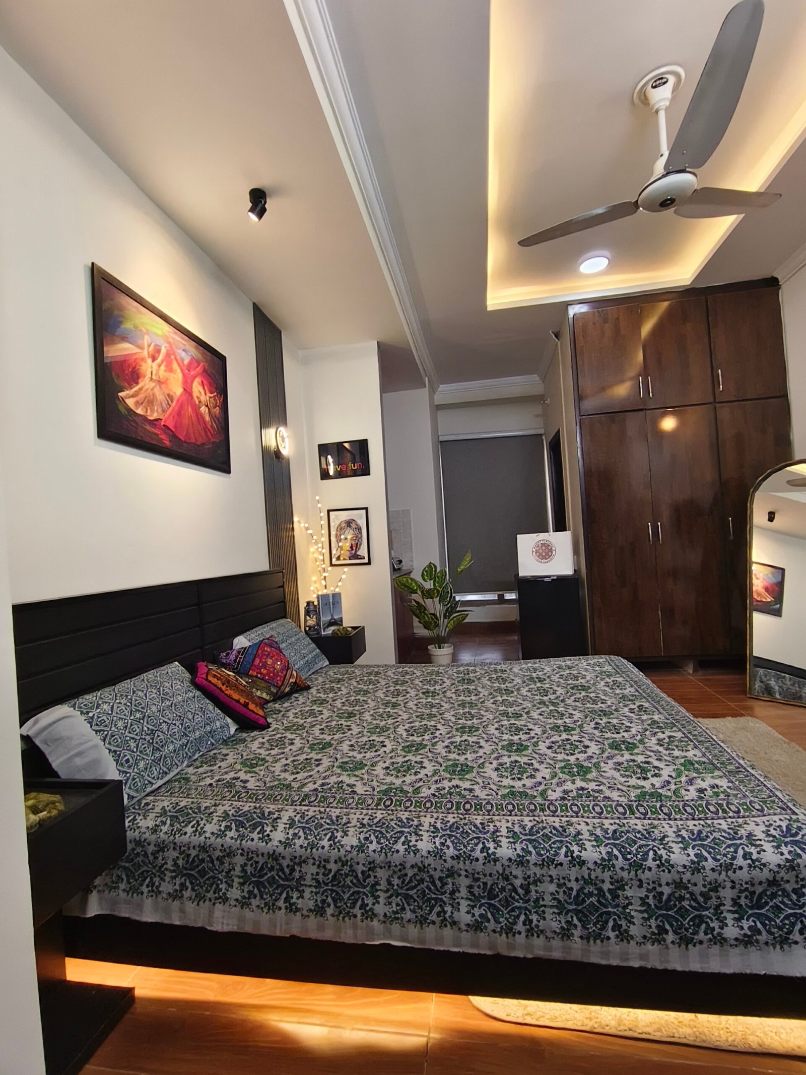 Rang-e-Bahar – Handcrafted Block Printed Bedsheet Set - Image 5